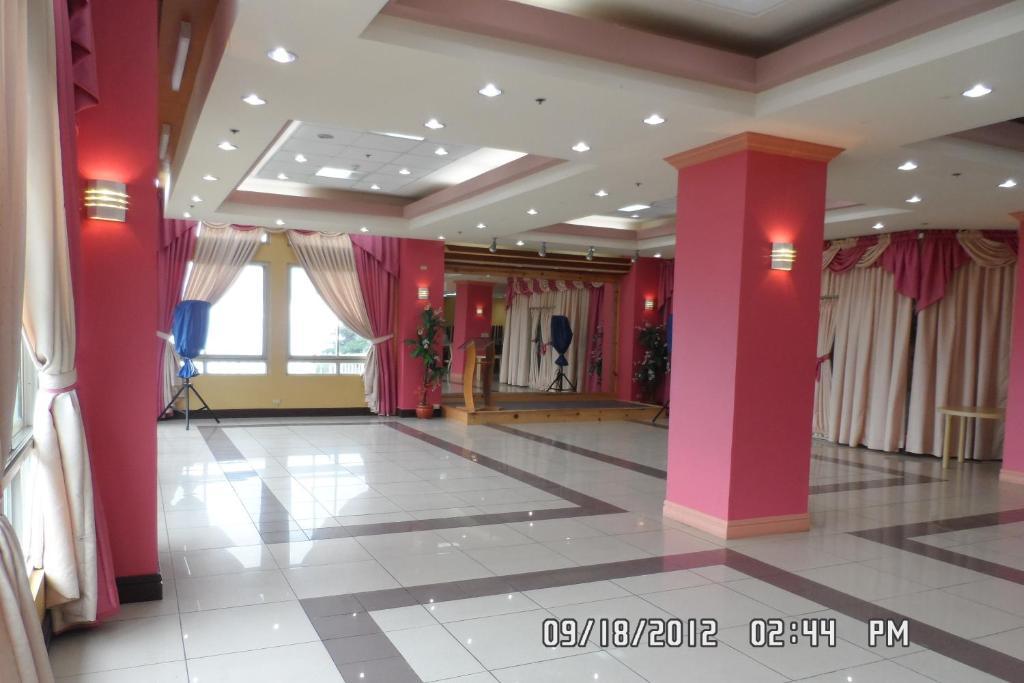 Oyo 765 爱贝锡安酒店 碧瑶 外观 照片